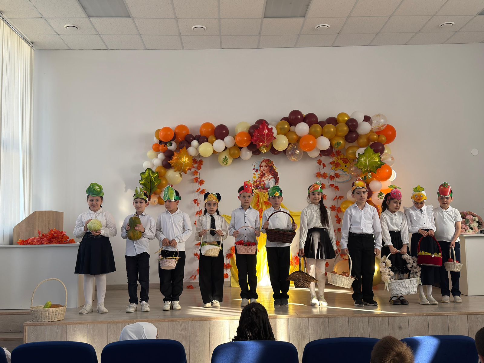 "Прощай осень!".